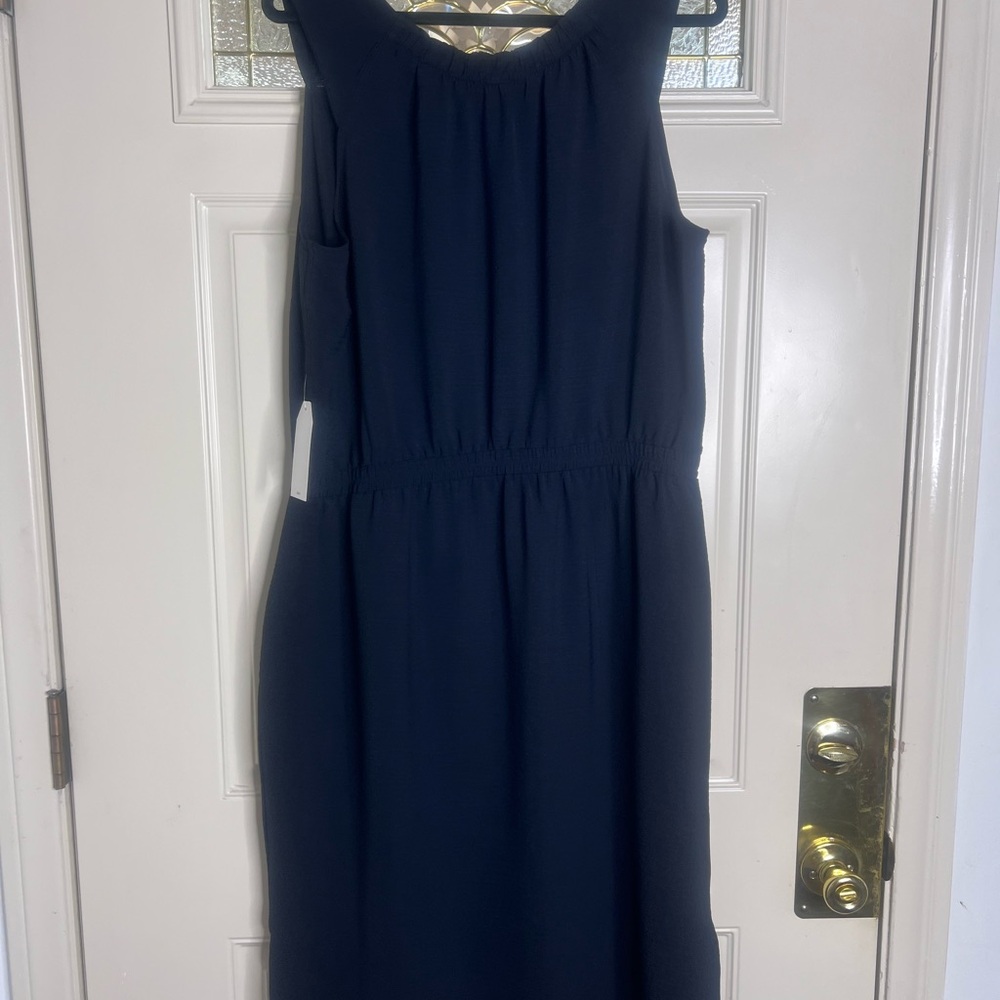 Universal Standard Isola Crinkle Crepe Black Sheath Midi Dress